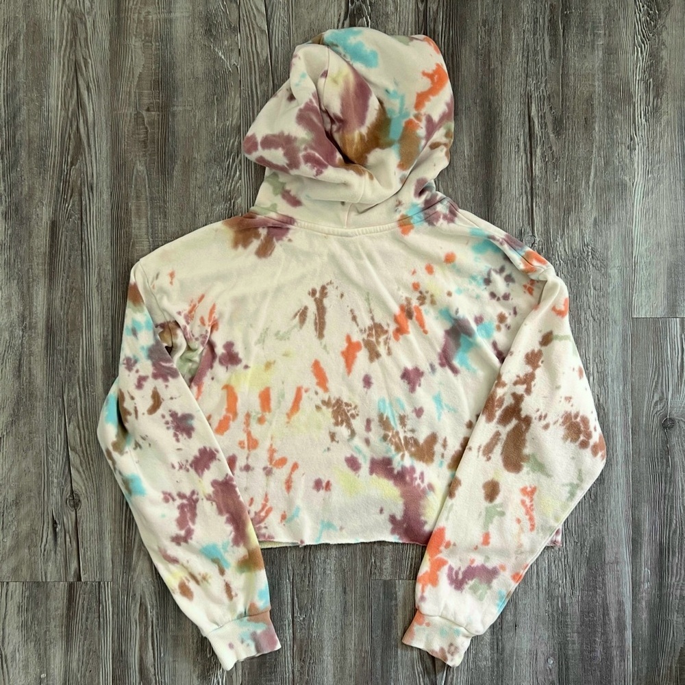 Wild Fable White Tie-Dye Cropped Hoodie - Picture 2 of 6